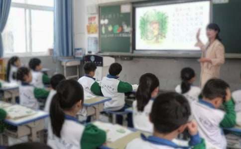 《开学第一课》的小学观后感600字（通用38篇）